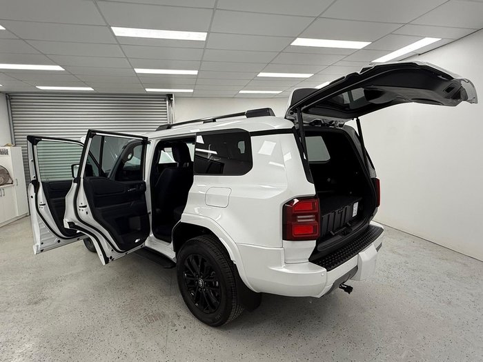 2024 Toyota Landcruiser Prado VX GDJ251R 4X4 Dual Range Frosted White