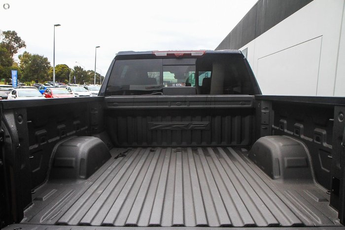 2025 Chevrolet Silverado 1500 ZR2 W/Tech Pack T1 MY24 4X4 Dark Ash