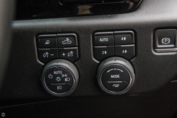 2025 Chevrolet Silverado 1500 ZR2 W/Tech Pack T1 MY24 4X4 Dark Ash