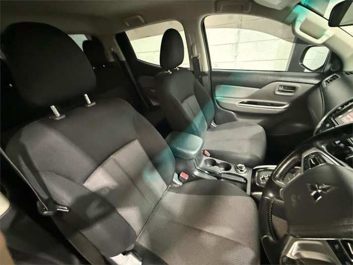 2017 Mitsubishi Triton GLS MQ MY17 4X4 Dual Range Earth Green