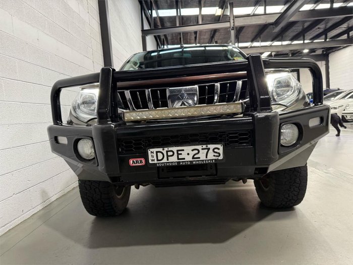 2017 Mitsubishi Triton GLS MQ MY17 4X4 Dual Range Earth Green