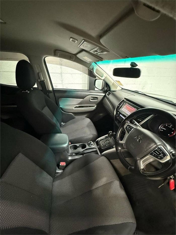 2017 Mitsubishi Triton GLS MQ MY17 4X4 Dual Range Earth Green