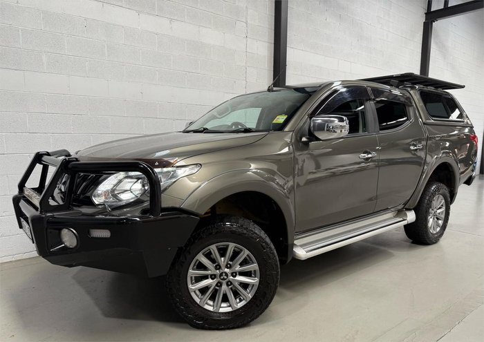 2017 Mitsubishi Triton GLS MQ MY17 4X4 Dual Range Earth Green