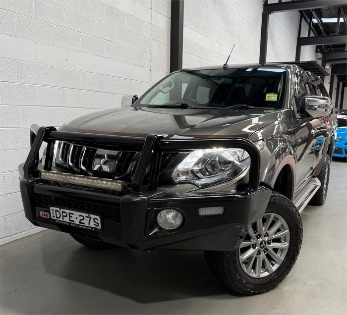 2017 Mitsubishi Triton GLS MQ MY17 4X4 Dual Range Earth Green
