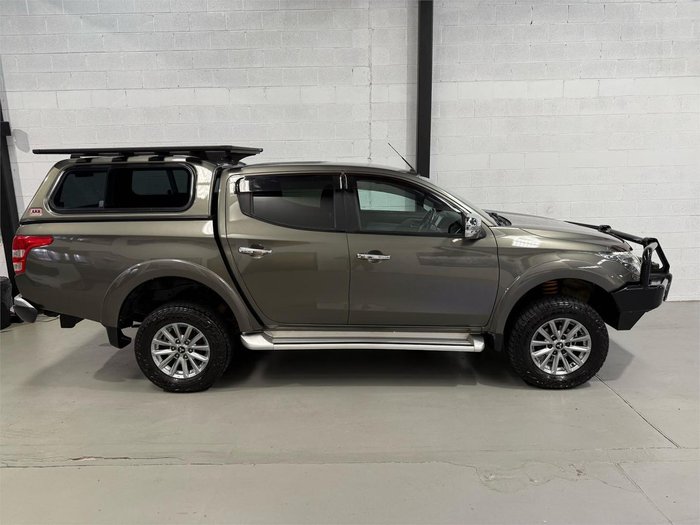 2017 Mitsubishi Triton GLS MQ MY17 4X4 Dual Range Earth Green