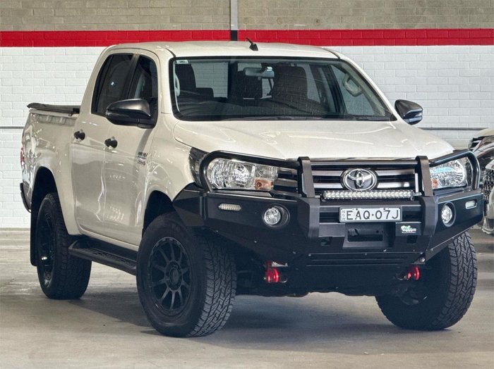 2018 Toyota Hilux SR