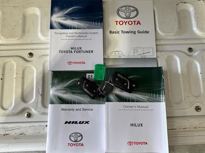 2018 Toyota Hilux SR