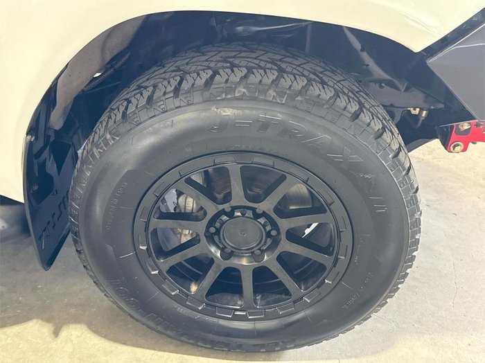 2018 Toyota Hilux SR