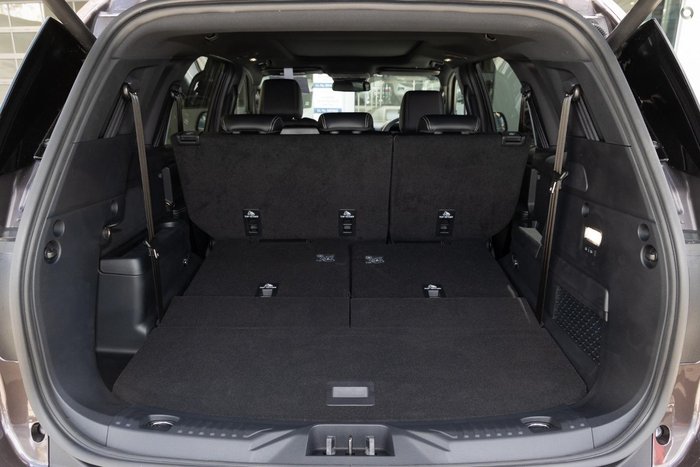 2025 Ford Everest Platinum MY25.25 4X4 Dual Range Equinox Bronze