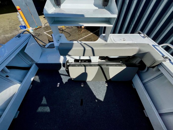 2023 Horizon 530 Scorpion Cuddy Cabin