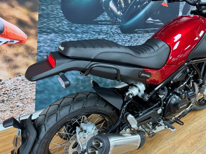 2022 BENELLI LEONCINO TRAIL (ABS) RED