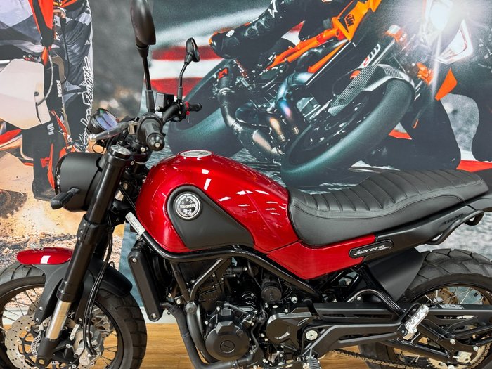 2022 BENELLI LEONCINO TRAIL (ABS) RED