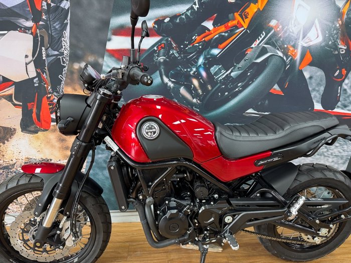 2022 BENELLI LEONCINO TRAIL (ABS) RED