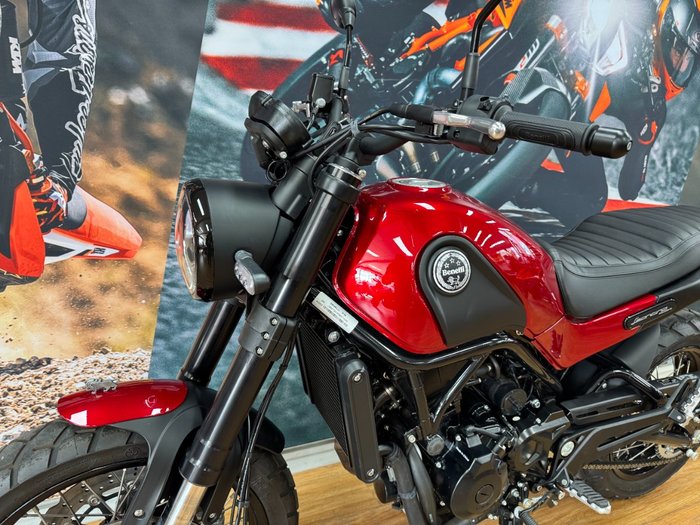2022 BENELLI LEONCINO TRAIL (ABS) RED