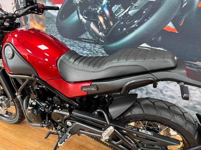 2022 BENELLI LEONCINO TRAIL (ABS) RED