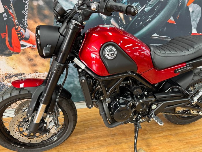2022 BENELLI LEONCINO TRAIL (ABS) RED