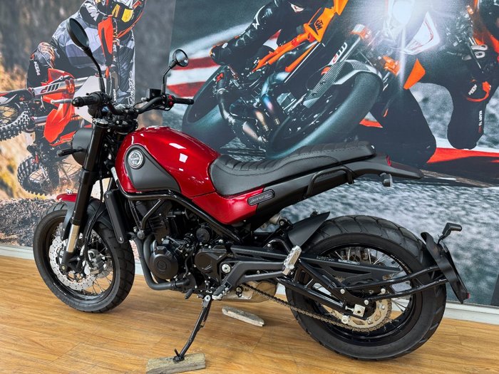2022 BENELLI LEONCINO TRAIL (ABS) RED