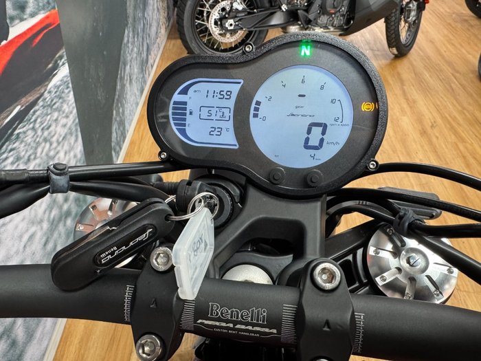2022 BENELLI LEONCINO TRAIL (ABS) RED