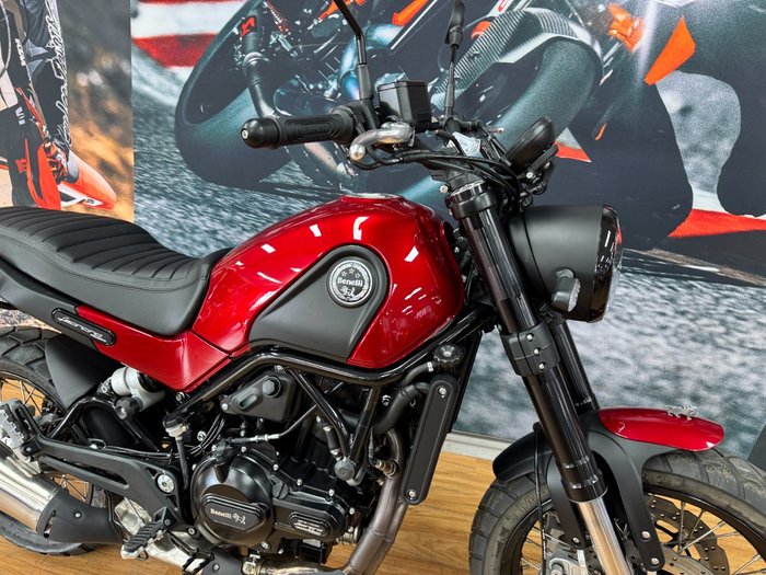 2022 BENELLI LEONCINO TRAIL (ABS) RED