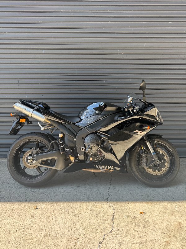 2007 Yamaha YZF-R1 Black