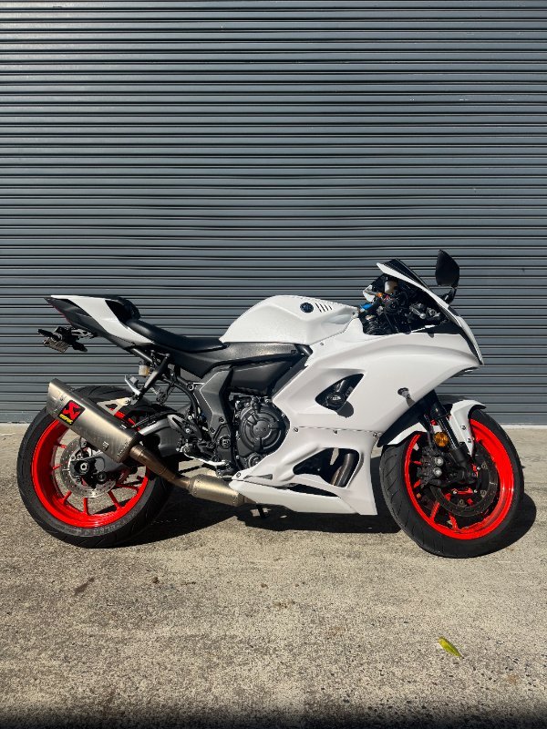 2023 Yamaha YZF-R7LA
