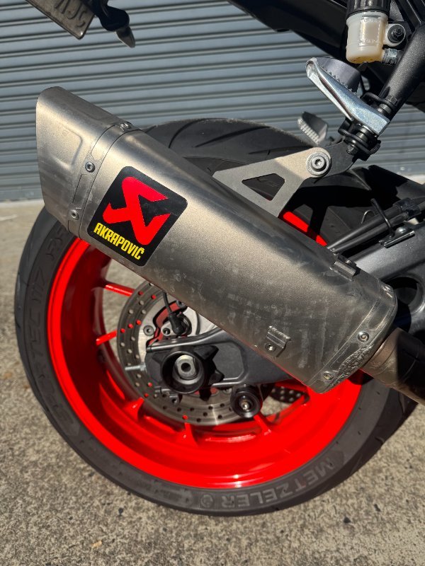 2023 Yamaha YZF-R7LA