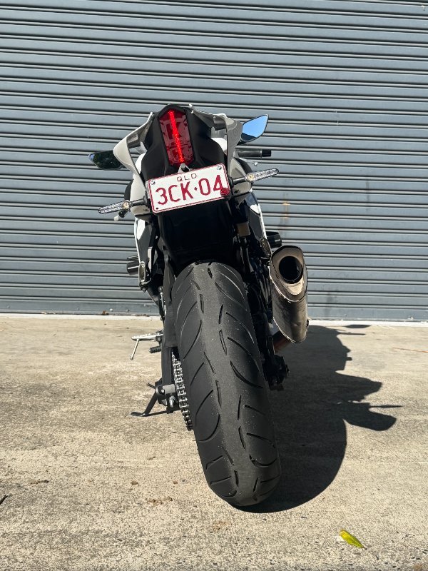2023 Yamaha YZF-R7LA