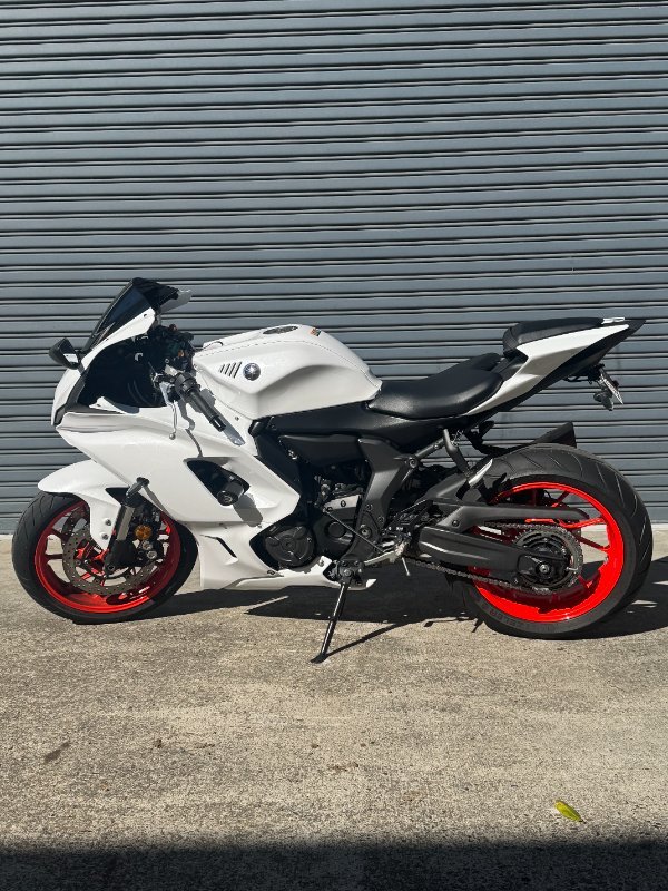 2023 Yamaha YZF-R7LA