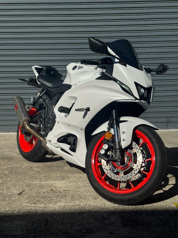 2023 Yamaha YZF-R7LA