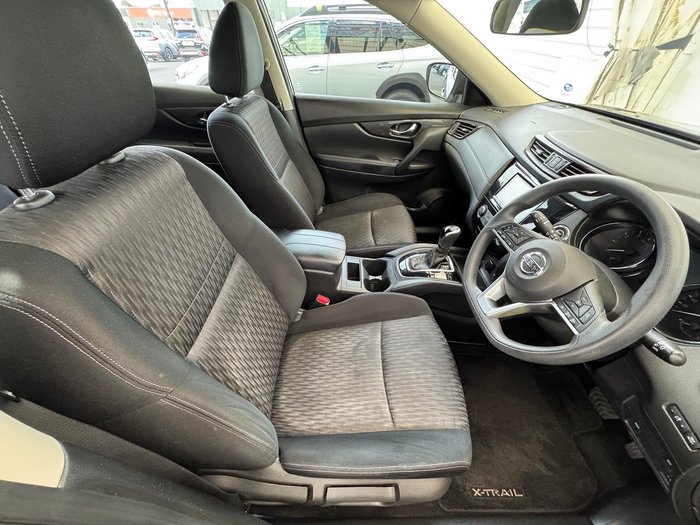 2020 Nissan X-TRAIL ST