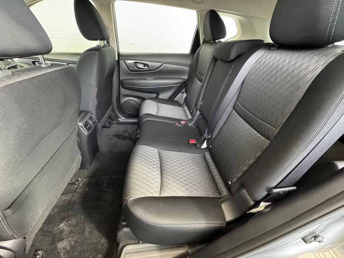 2020 Nissan X-TRAIL ST