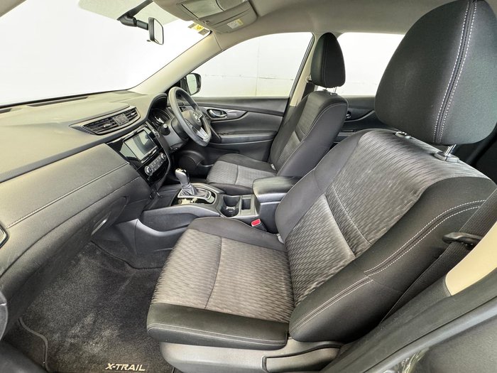 2020 Nissan X-TRAIL ST