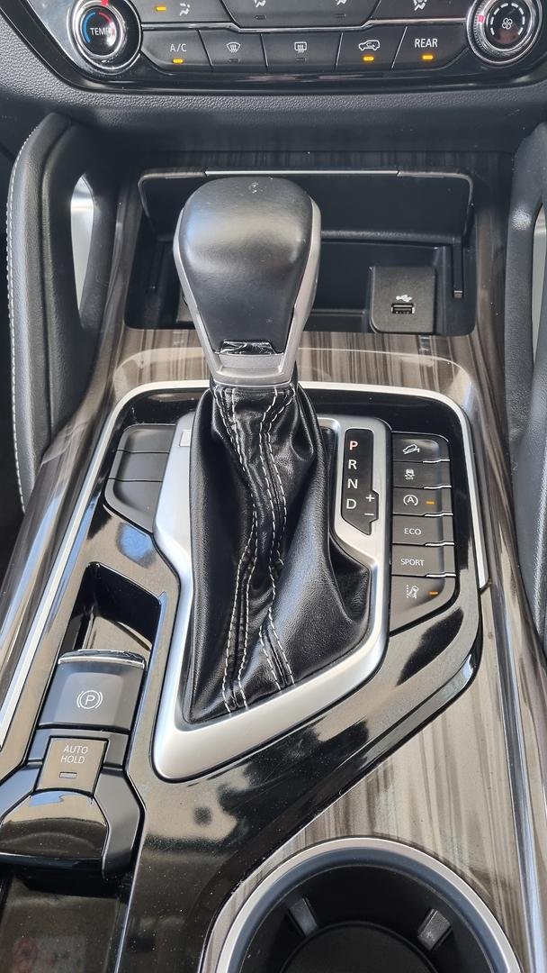 2022 LDV D90 