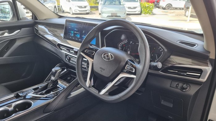 2022 LDV D90 