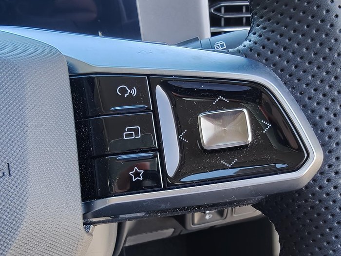 2025 MG QS Essence IS31 MY25 AWD Cashmere Silver