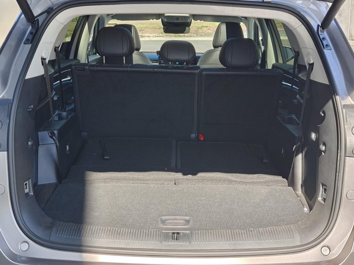 2025 MG QS Essence IS31 MY25 AWD Cashmere Silver