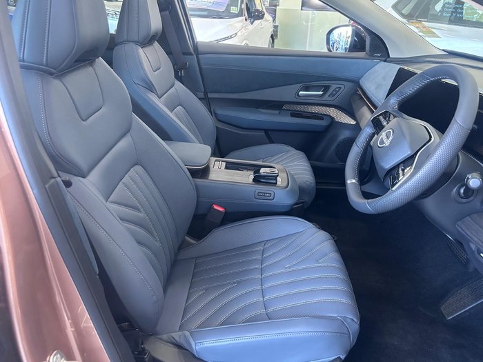 2025 Nissan Ariya Evolve FE0 MY25 Four Wheel Drive Akatsuki Copper/Black Roof