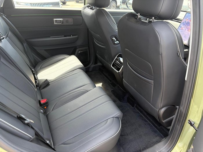 2025 Jaecoo J7 SHS Summit