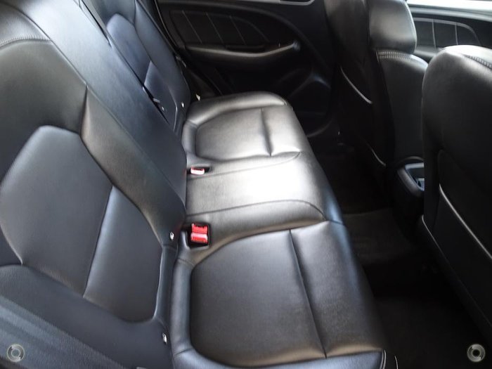 2022 MG ZS Excite AZS1 MY22 Dover White