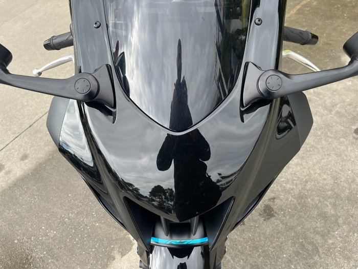 2022 Yamaha YZF-R7LA Black