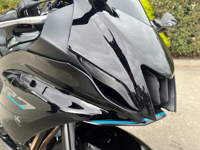 2022 Yamaha YZF-R7LA Black