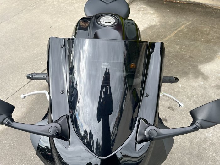 2022 Yamaha YZF-R7LA Black