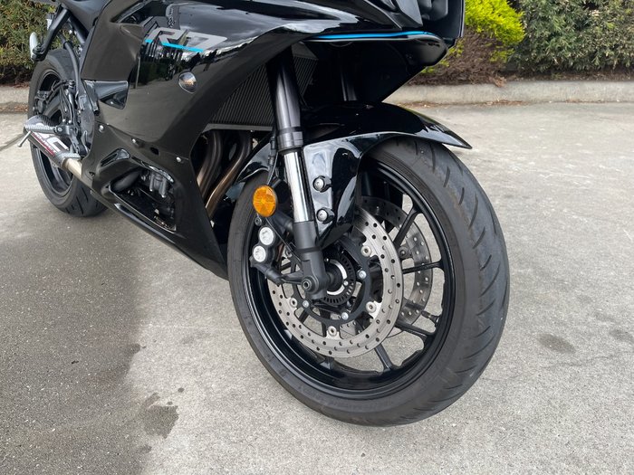 2022 Yamaha YZF-R7LA Black