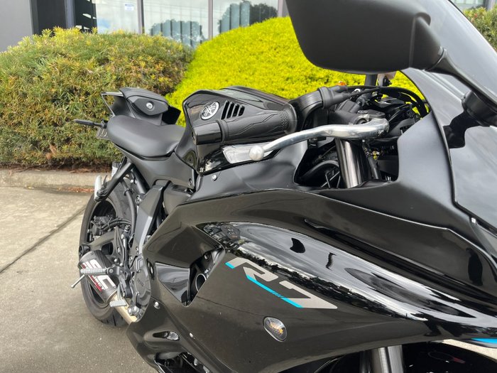 2022 Yamaha YZF-R7LA Black