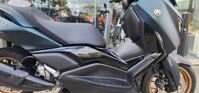 2023 Yamaha XMAX 300 (CZD300A) GREEN