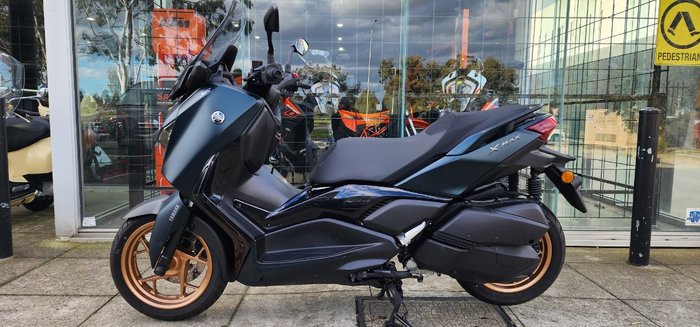 2023 Yamaha XMAX 300 (CZD300A) GREEN