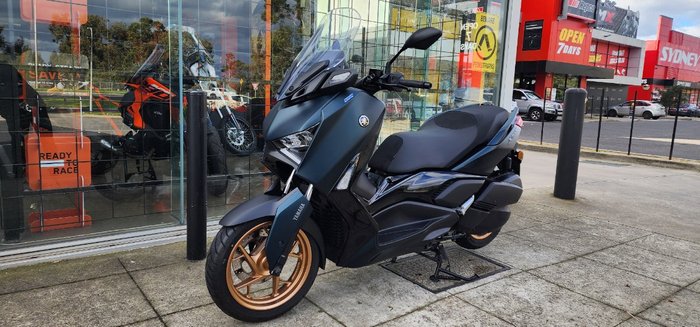2023 Yamaha XMAX 300 (CZD300A) GREEN