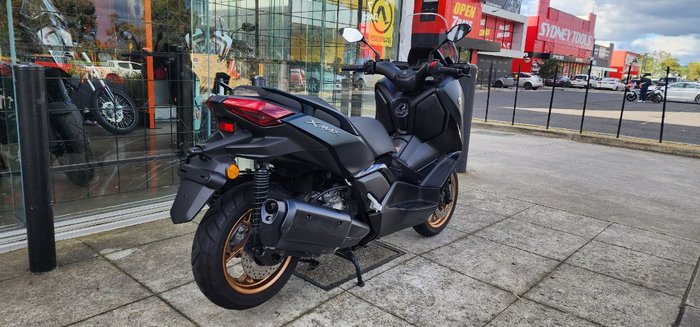 2023 Yamaha XMAX 300 (CZD300A) GREEN
