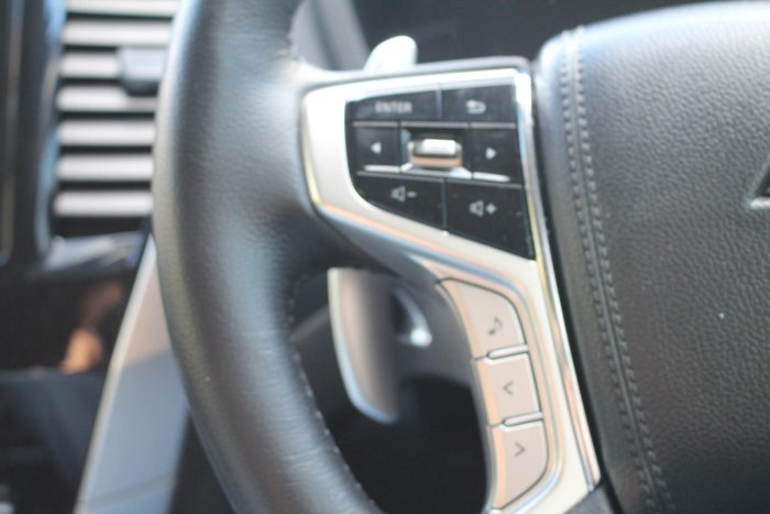 2022 Mitsubishi Pajero Sport GSR