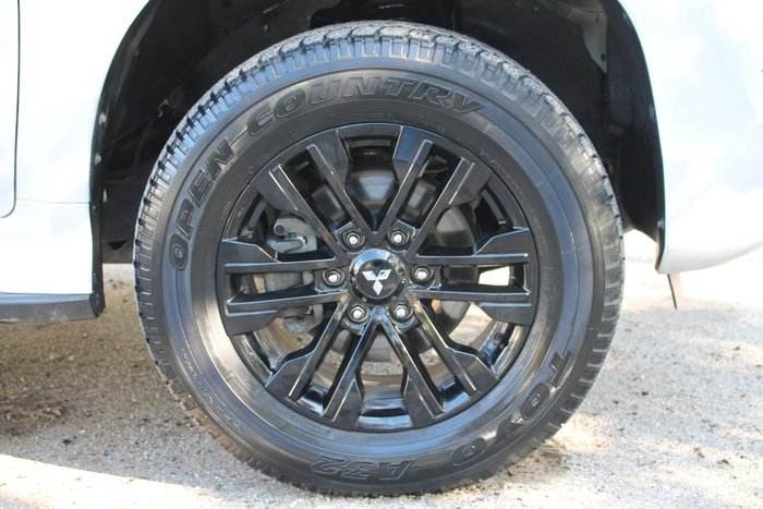 2022 Mitsubishi Pajero Sport GSR